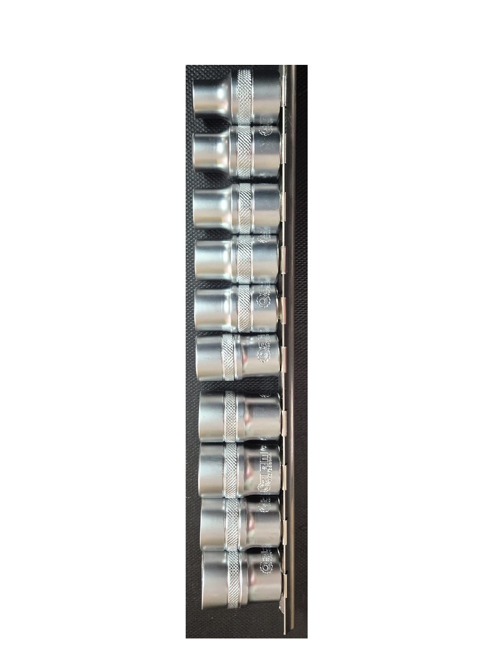 arm-1-2-kisa-yildiz-lokma-takimi-12-kose-10-parca (4) ARM 1/2 CR-V Kısa Yıldız Lokma Takımı 12 Köşe 10 Parça - ARMK1012